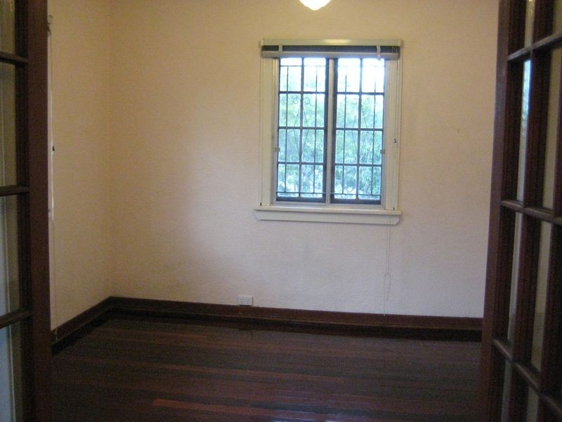 43 Woodrow Drive, Coorparoo QLD 4151