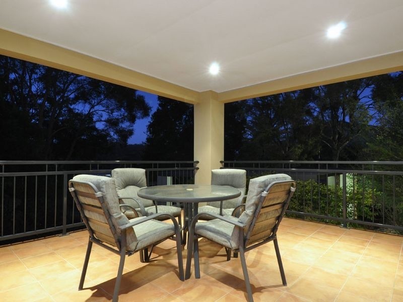 131 Sapphire Street, Holland Park QLD 4121