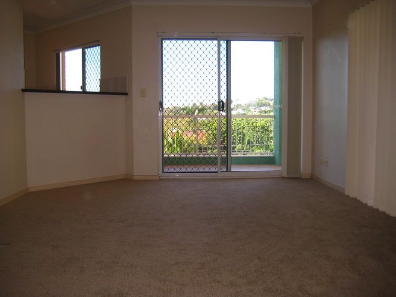 3/63 Mclay Street, Coorparoo QLD 4151