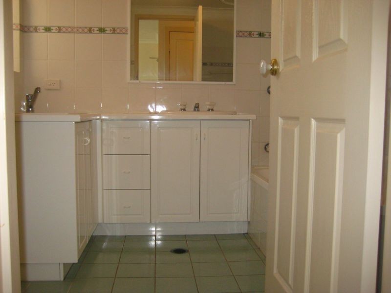 3/63 Mclay Street, Coorparoo QLD 4151