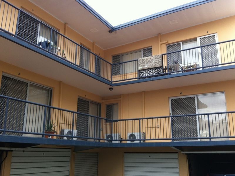 8/88 Cleveland Street, Greenslopes QLD 4120