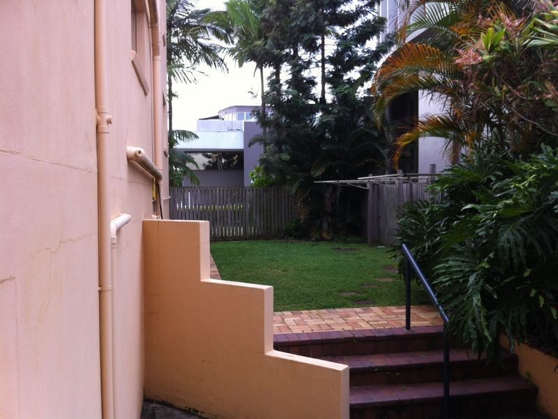 8/88 Cleveland Street, Greenslopes QLD 4120