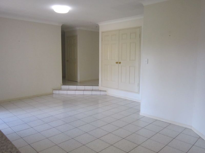 7 Piccadilly Place, Carindale QLD 4152