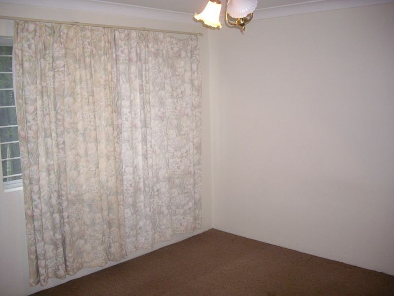 1/8 Wilton Terrace, Yeronga QLD 4104