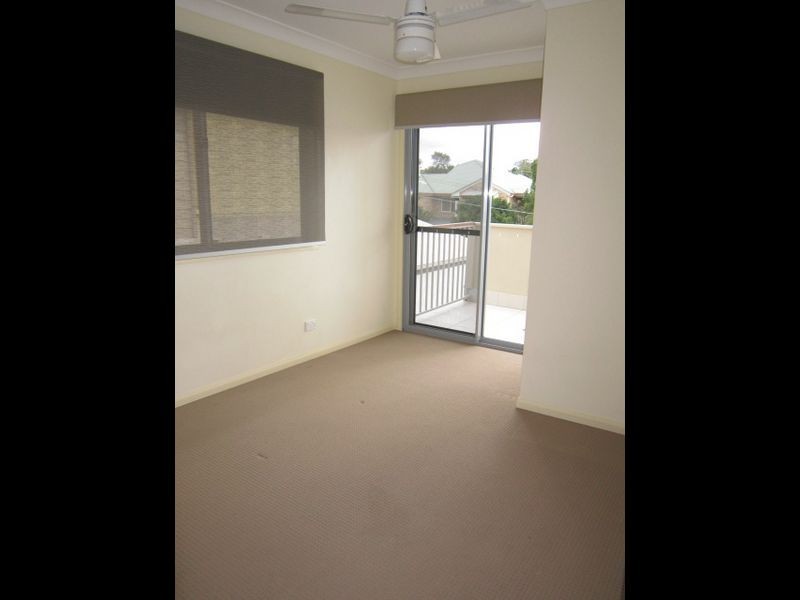 22 McIvor Street, Annerley QLD 4103