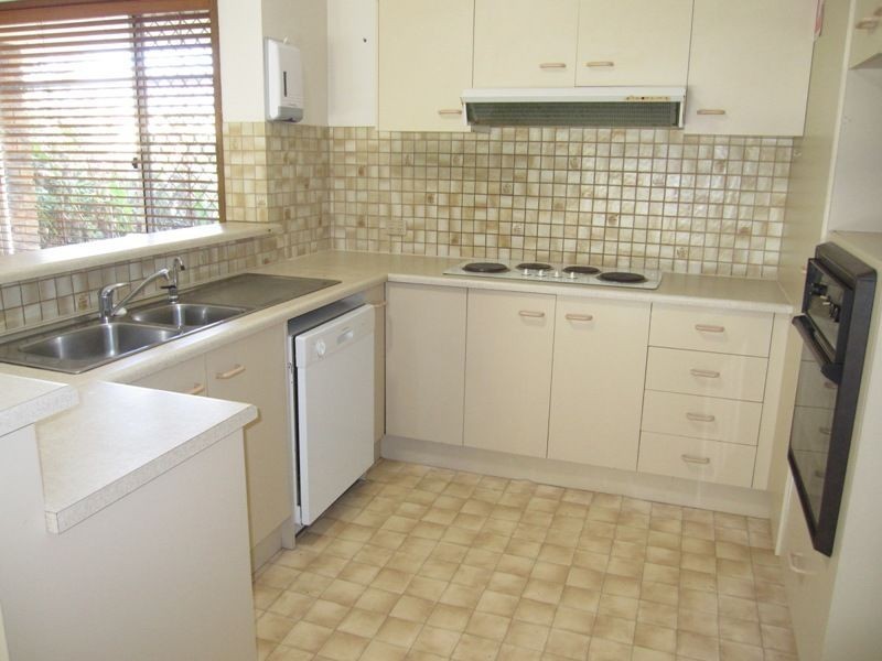 3 Cactus Court, Eight Mile Plains QLD 4113