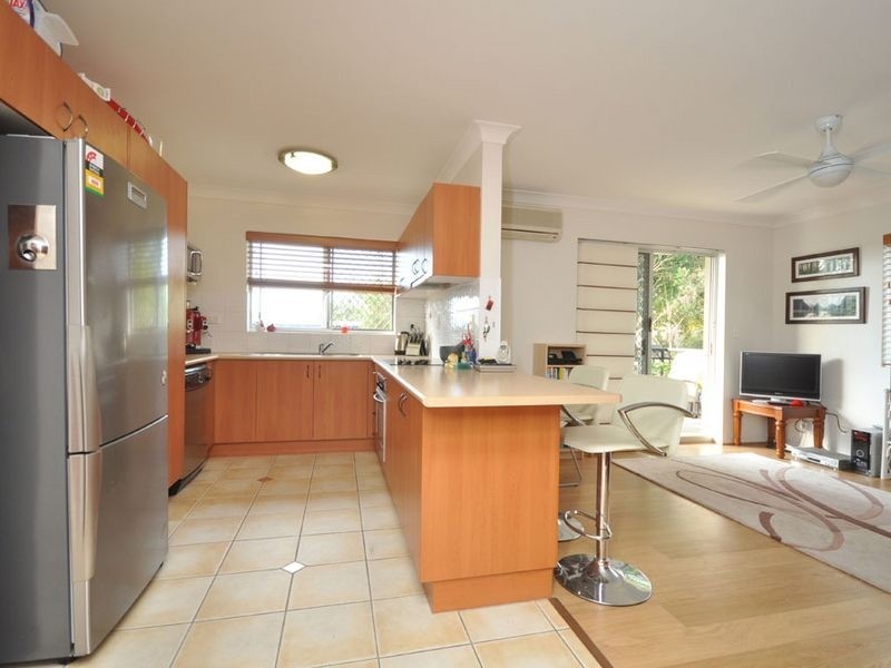 5/42 Nicklin Street, Coorparoo QLD 4151