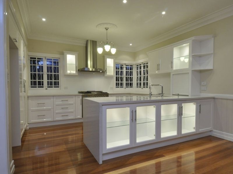 16 Dundee Street, Holland Park QLD 4121