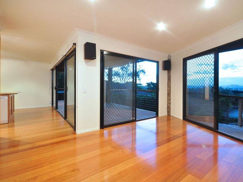381 Chatsworth Road, Coorparoo QLD 4151