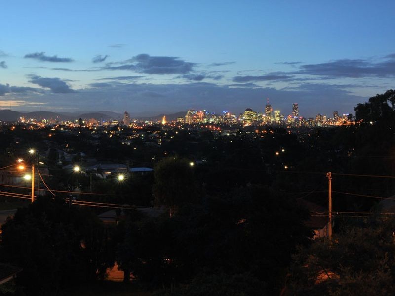 381 Chatsworth Road, Coorparoo QLD 4151