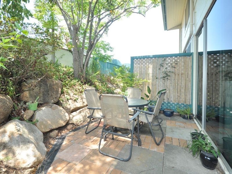 1/52 Rutland Street, Coorparoo QLD 4151