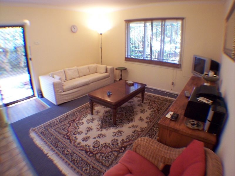 2/13 Gladstone Street, Coorparoo QLD 4151