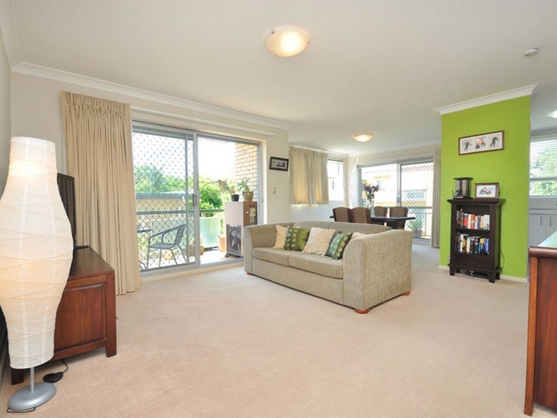 3/34 Wellington Street, Coorparoo QLD 4151