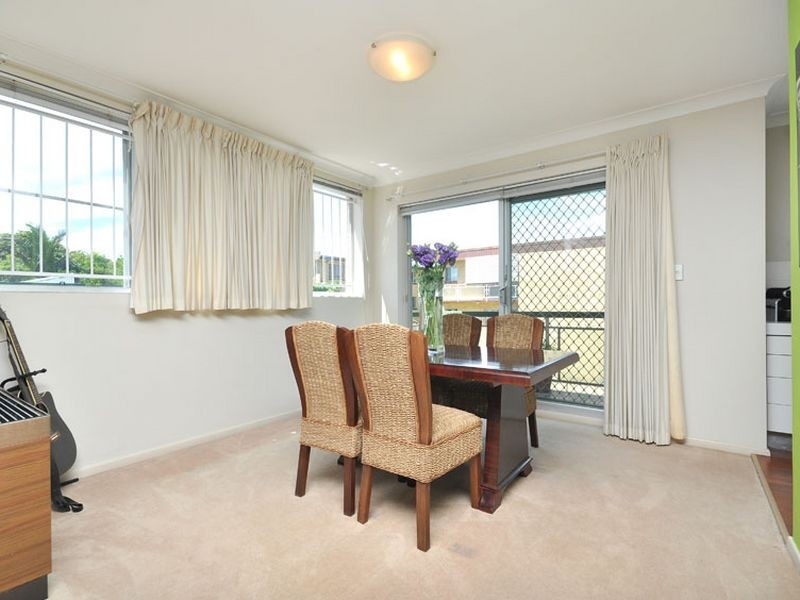 3/34 Wellington Street, Coorparoo QLD 4151