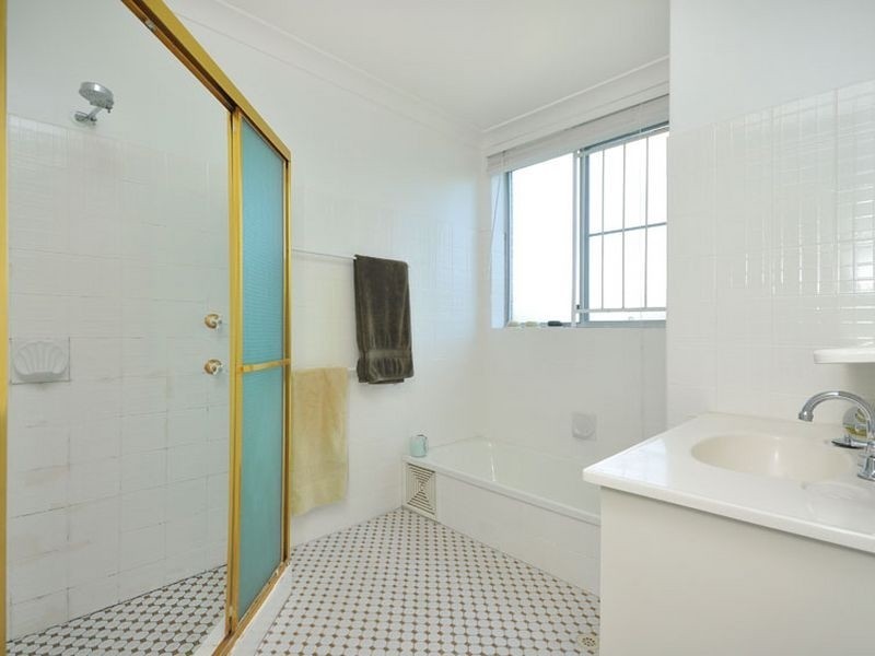 3/34 Wellington Street, Coorparoo QLD 4151