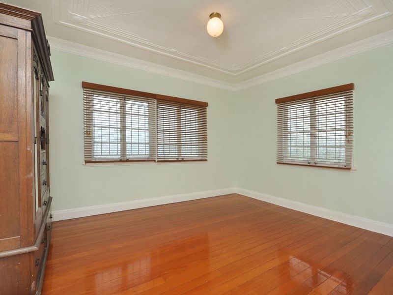 39 Pelham Street, Coorparoo QLD 4151