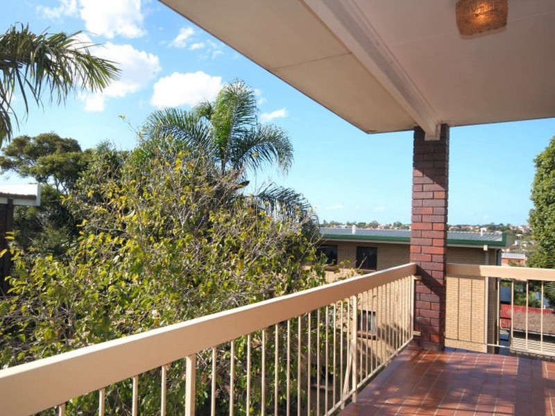 8/24 Beet Street, Coorparoo QLD 4151