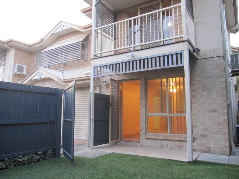 6/70 Douglas Street, Greenslopes QLD 4120