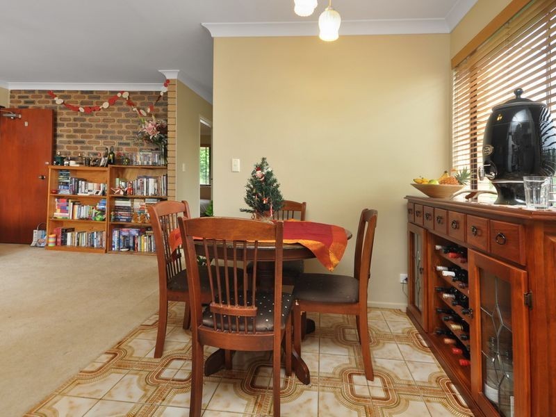 2/11 Newton Street, Coorparoo QLD 4151