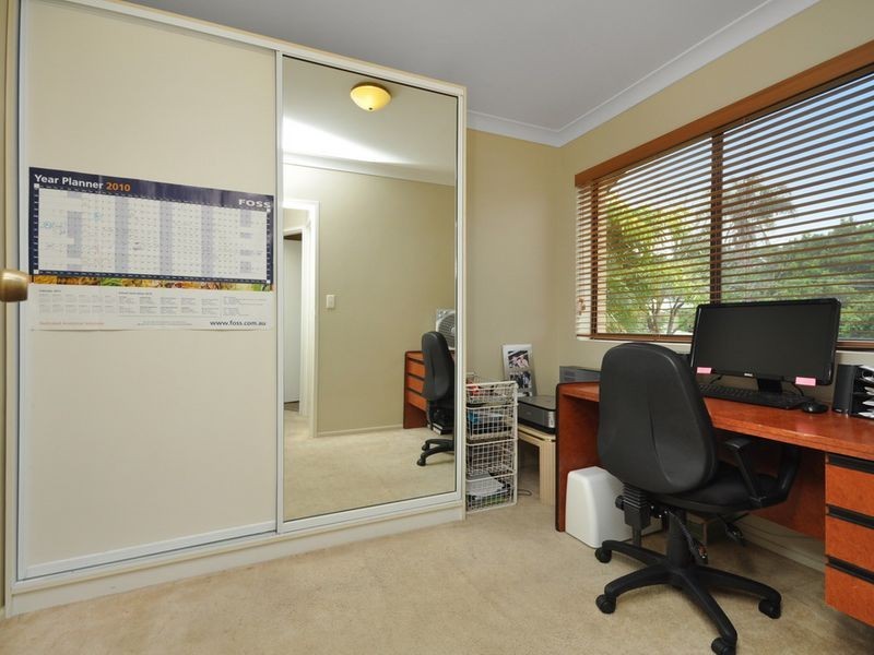 2/11 Newton Street, Coorparoo QLD 4151