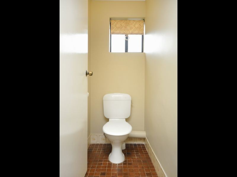 2/11 Newton Street, Coorparoo QLD 4151