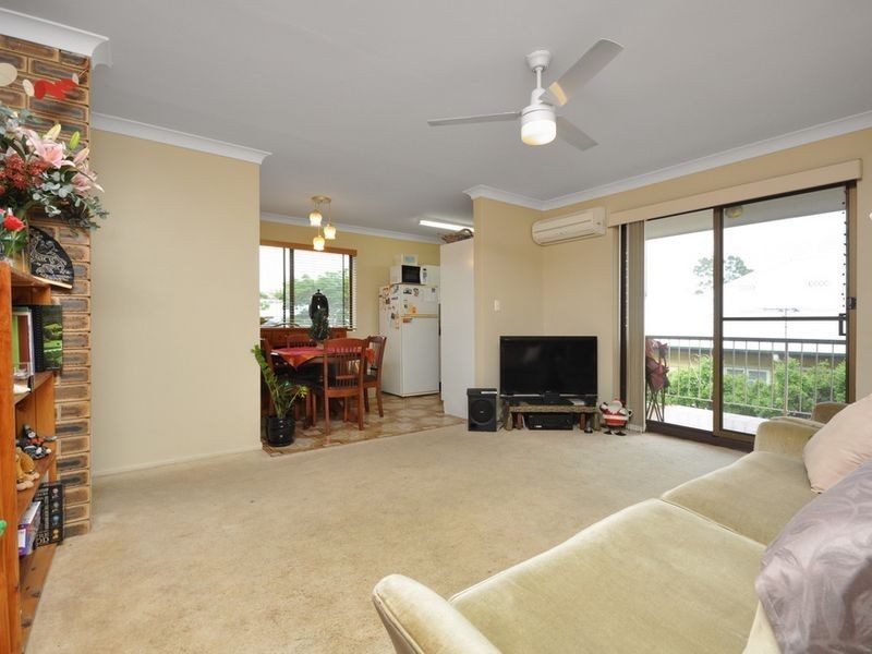 2/11 Newton Street, Coorparoo QLD 4151