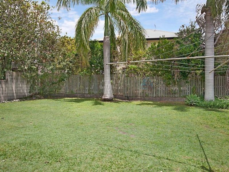 2/126 Pembroke Road, Coorparoo QLD 4151