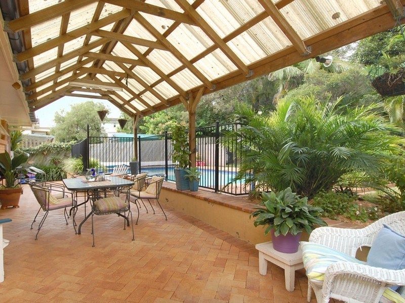 433 Nursery Road, Holland Park QLD 4121