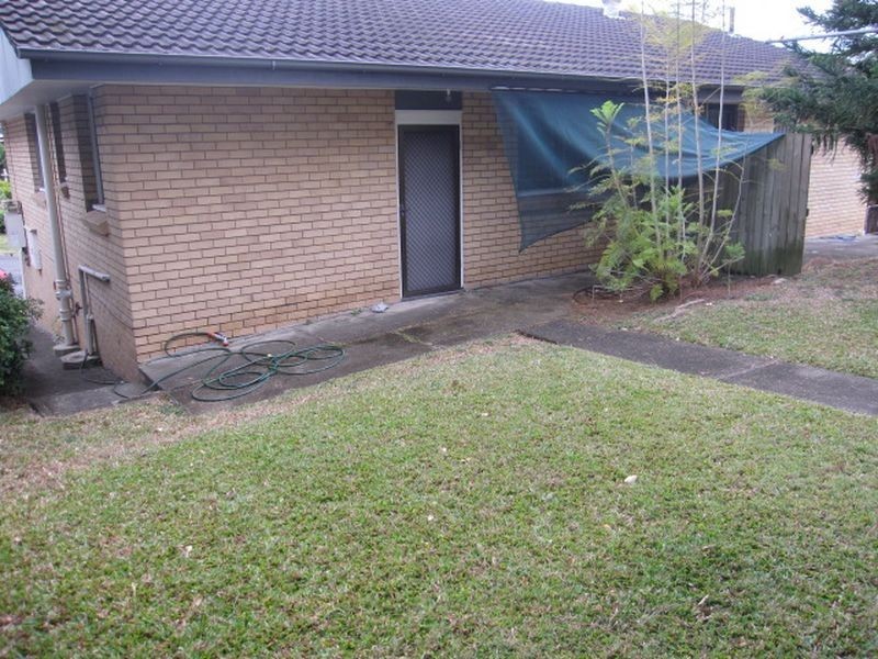 2/10 Gerard Street, Tarragindi QLD 4121