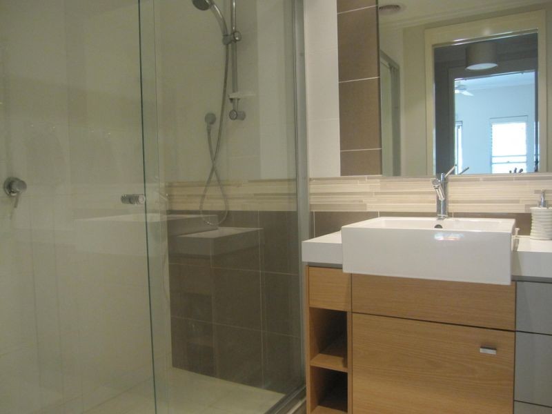 2/86 Pembroke Road, Coorparoo QLD 4151