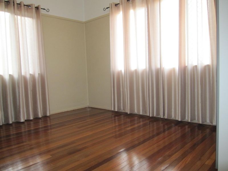14 Camlet Street, Mount Gravatt East QLD 4122