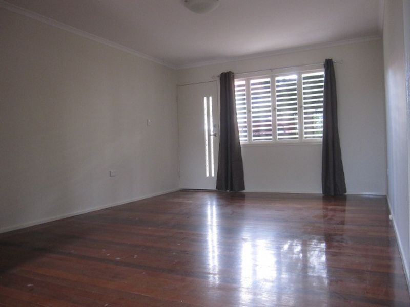 83 Hawkwood Street, Mount Gravatt East QLD 4122