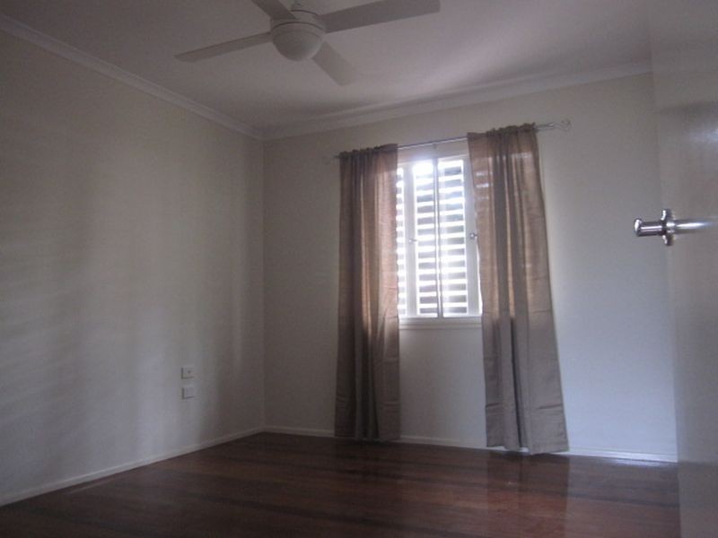 83 Hawkwood Street, Mount Gravatt East QLD 4122