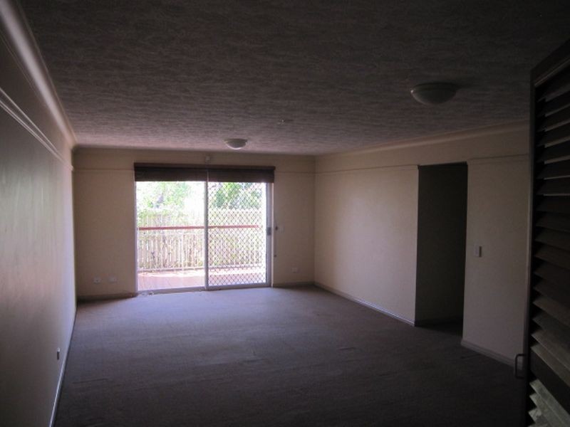 1/85 Kitchener Street, Coorparoo QLD 4151