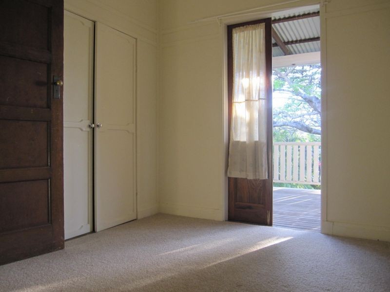 41 Albert Street, Holland Park West QLD 4121