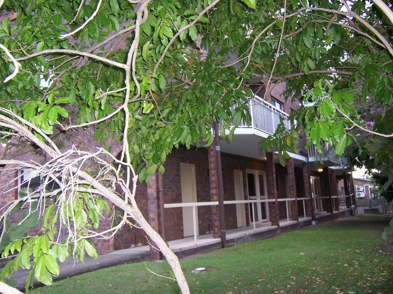 2/25 Shakespeare Street, Coorparoo QLD 4151