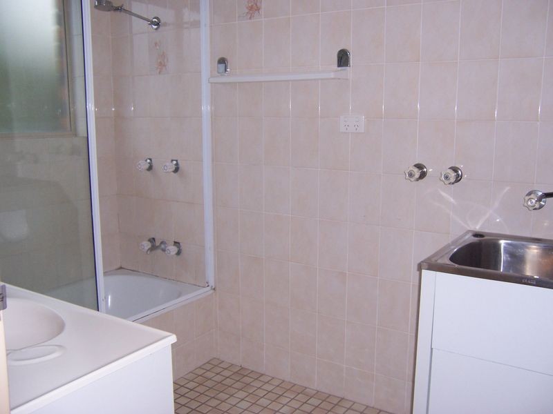 2/25 Shakespeare Street, Coorparoo QLD 4151