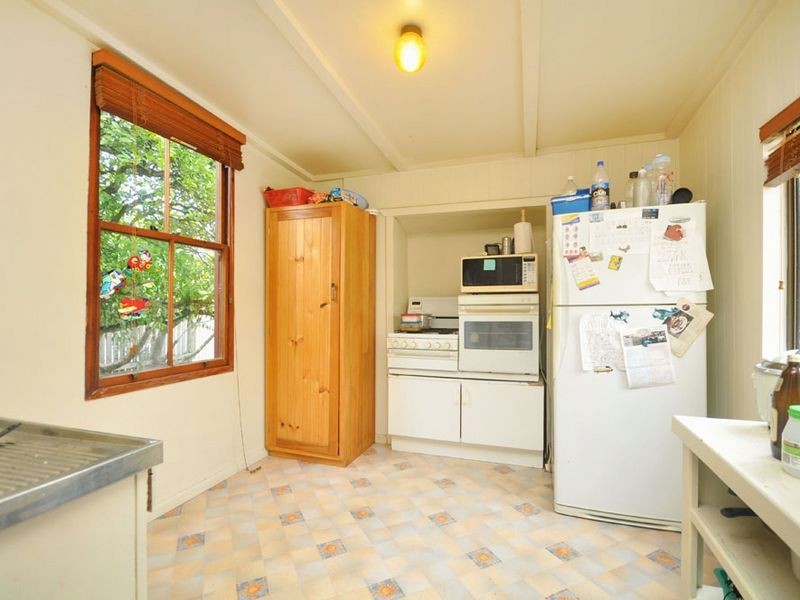 121 Merton Road, Woolloongabba QLD 4102
