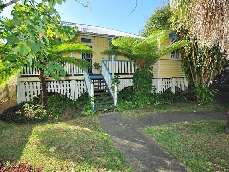 48 Gladys Street, Greenslopes QLD 4120