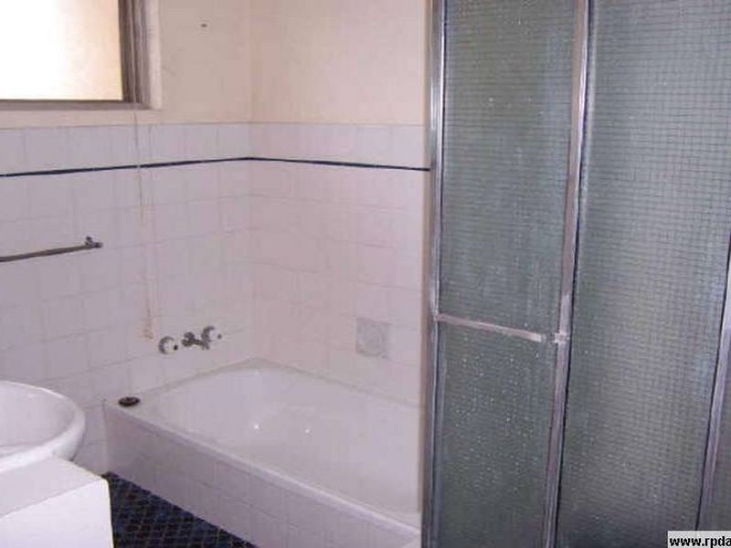 8/35 Kitchener Street, Coorparoo QLD 4151