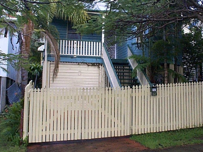 62 Burlington Street, East Brisbane QLD 4169