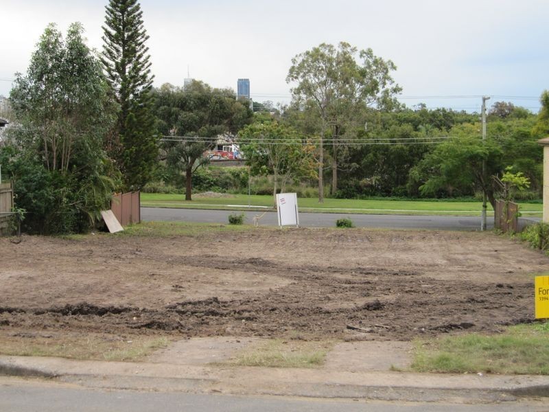 8 Salisbury Street, Coorparoo QLD 4151