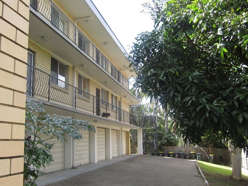 8/51 Gustavson Street, Annerley QLD 4103