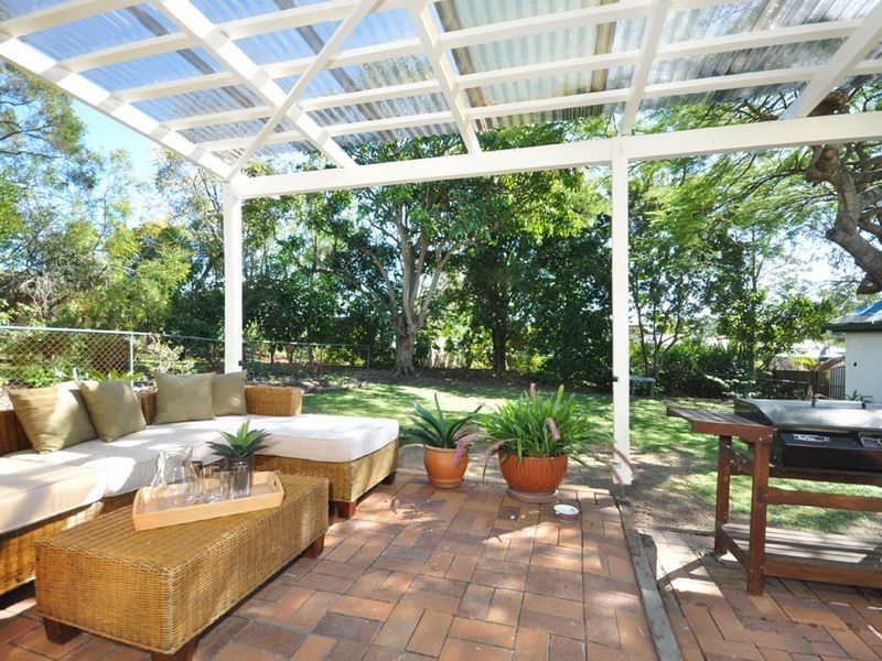 20 The Crescent, Coorparoo QLD 4151