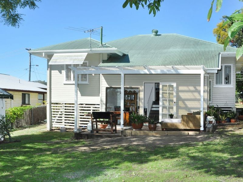 20 The Crescent, Coorparoo QLD 4151