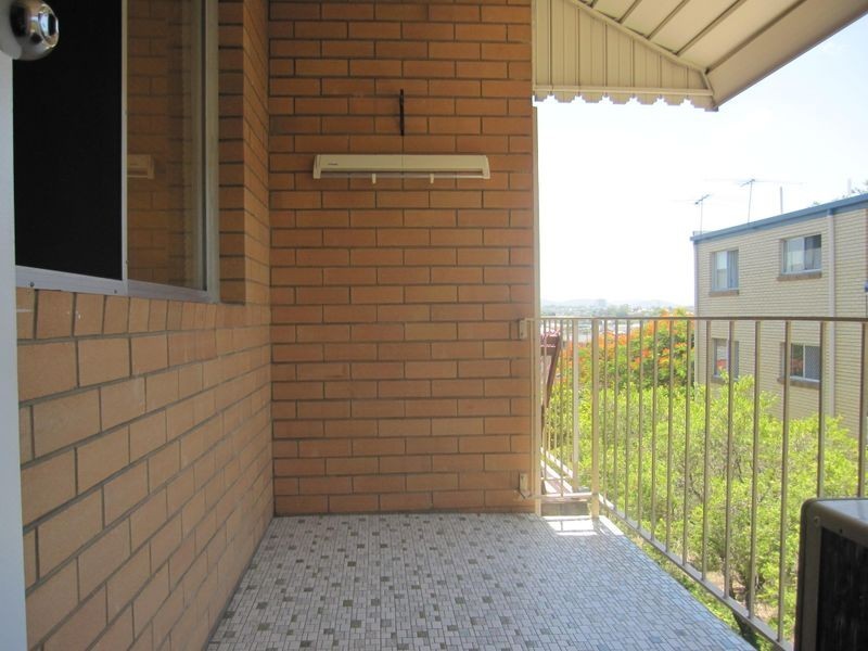 6/22 Raby Road, Coorparoo QLD 4151