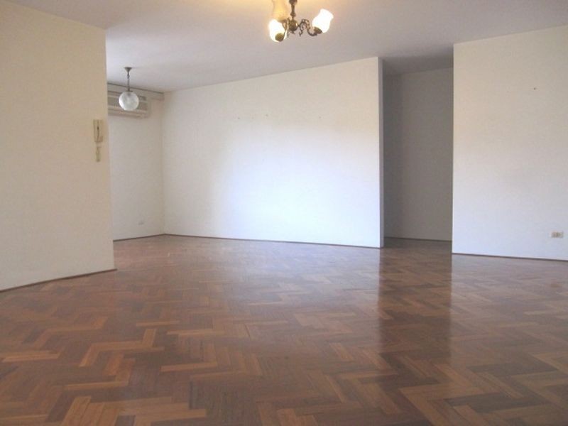 4/24 Beet Street, Coorparoo QLD 4151