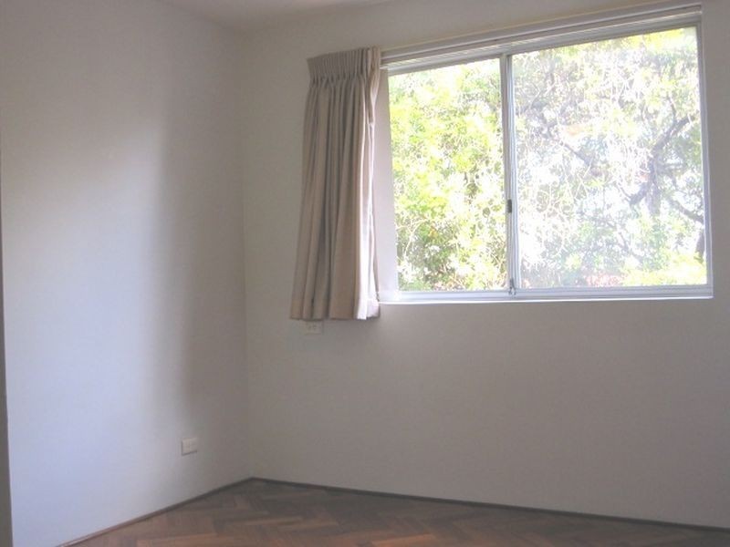 4/24 Beet Street, Coorparoo QLD 4151