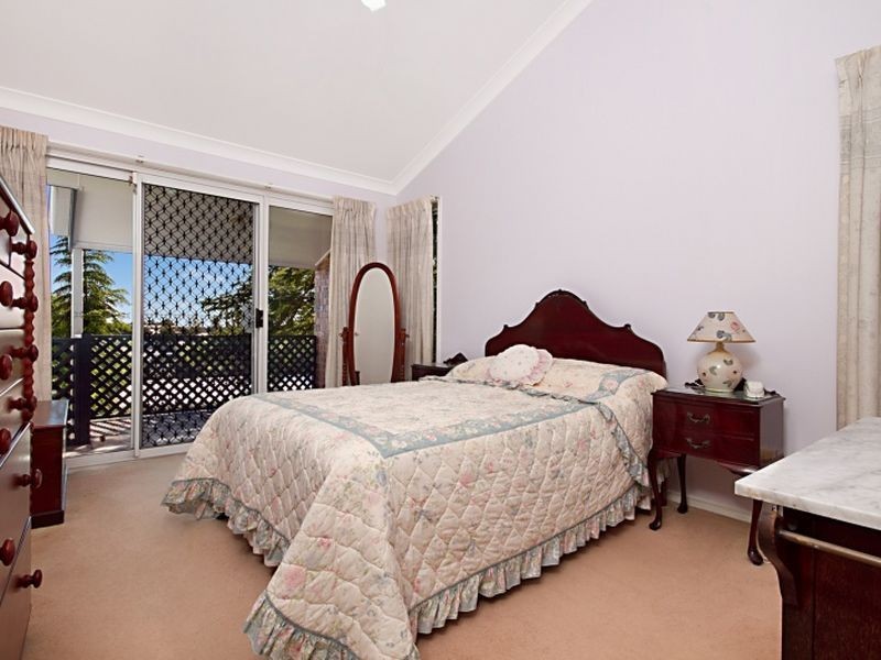 7/9 Glanosmond Avenue, Camp Hill QLD 4152