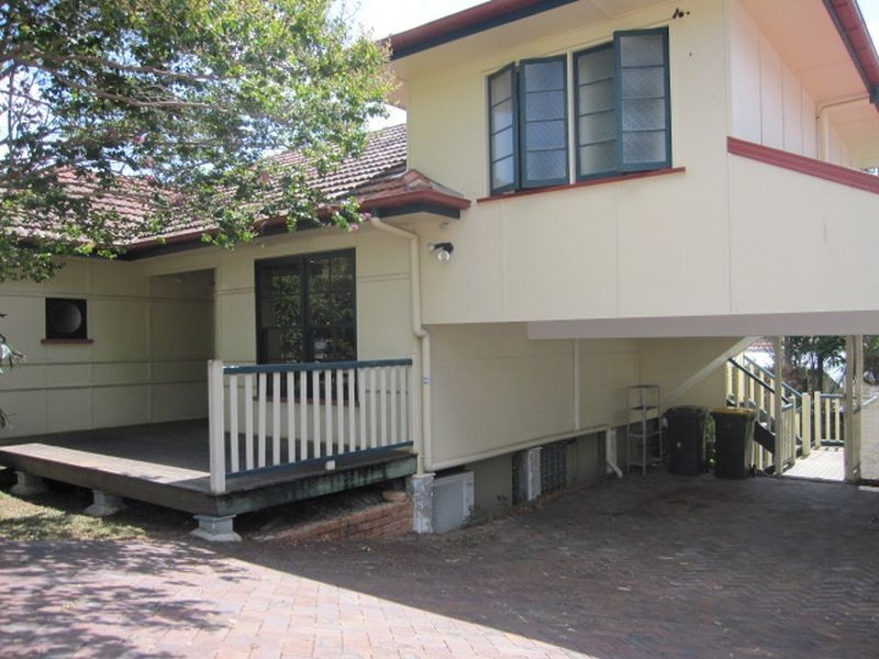 29 Boundary Road, Camp Hill QLD 4152